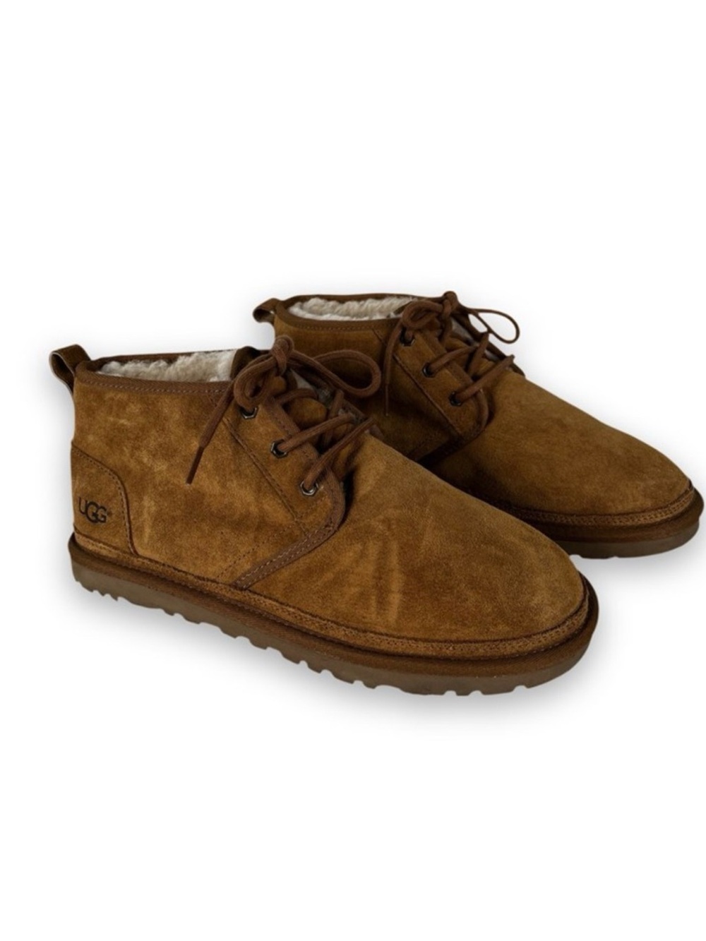 UGG Men’s Chestnut Suede Lace-Up Chukka Boots